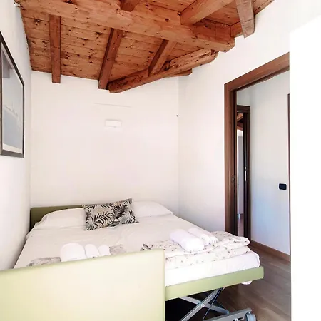 아파트 Relax Tra Montagna E - Private Parking *