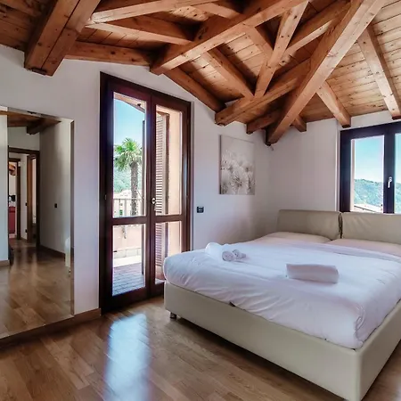 Apartment Relax Tra Montagna E Lago - Private Parking