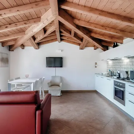 Apartment Relax Tra Montagna E - Private Parking *
